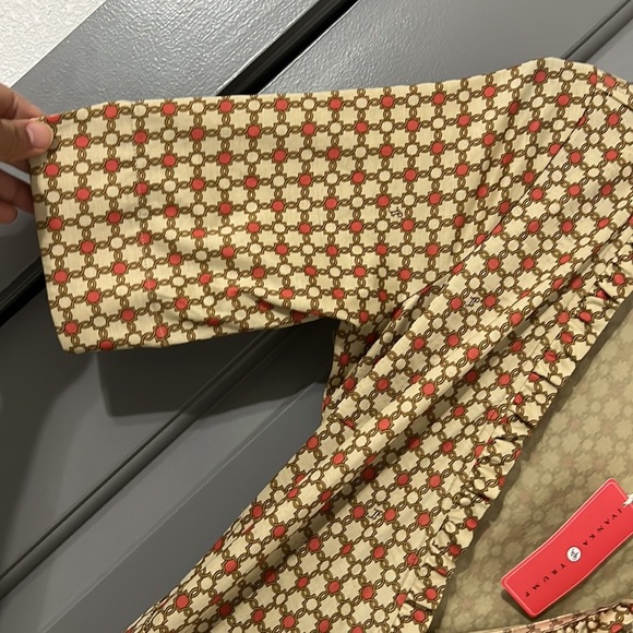 Ivanka Trump beautiful dress. - Picture 2 of 3